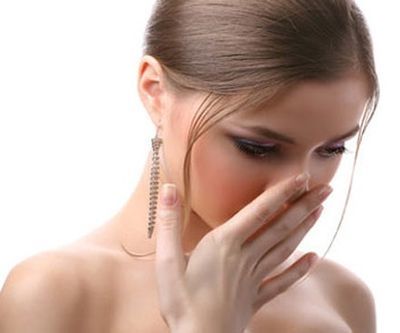 Неприємний запах в інтимному місці: причини і лікування