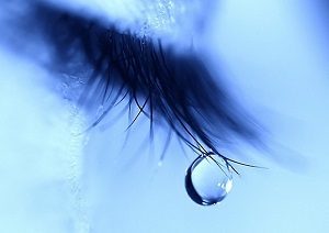 Очні краплі Натуральна сльоза: інструкція із застосування, відгуки про засіб для очей «Чиста сльоза»