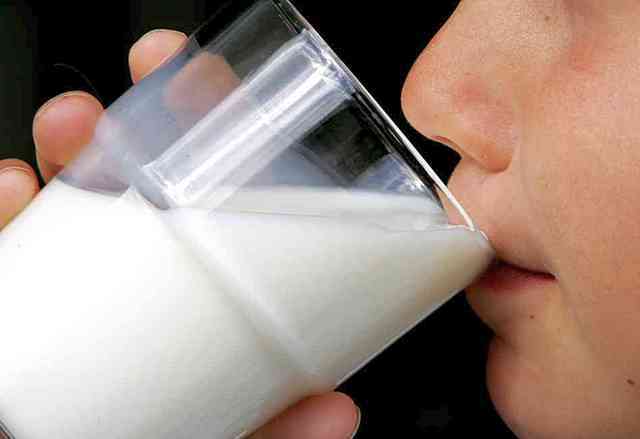 Алергія на молоко і молочні продукти, симптоми у дорослих