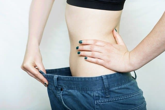 На скільки кілограм можна схуднути за місяць без шкоди для здоров'я на правильному харчуванні і спорт